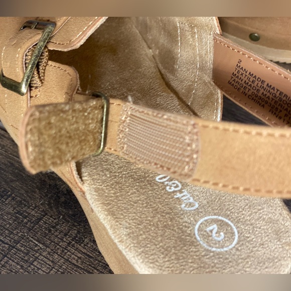 Cat & Jack Cognac Rainey Slip on Clogs - Size 2 - Picture 7 of 12